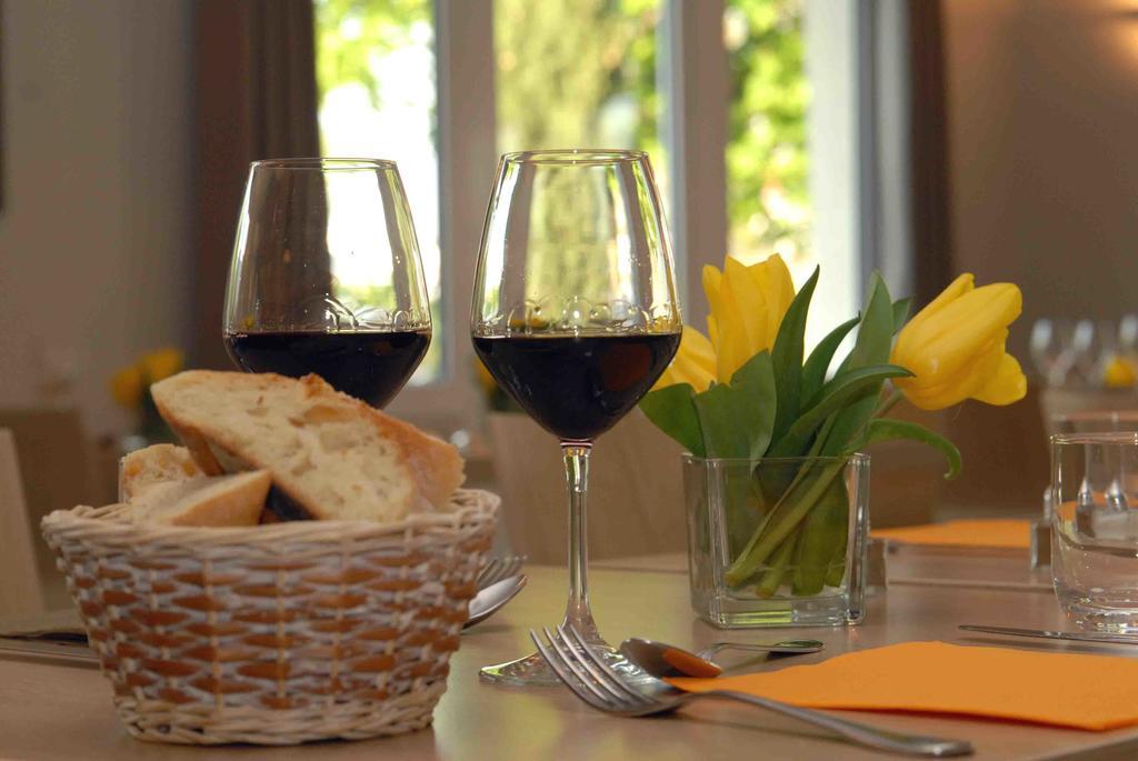 Kyriad Valence Nord Hotel